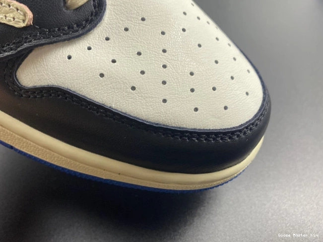 Jordan Fragment x 1 Retro DM7866-140 Scott Design Low Air x Travis 0804